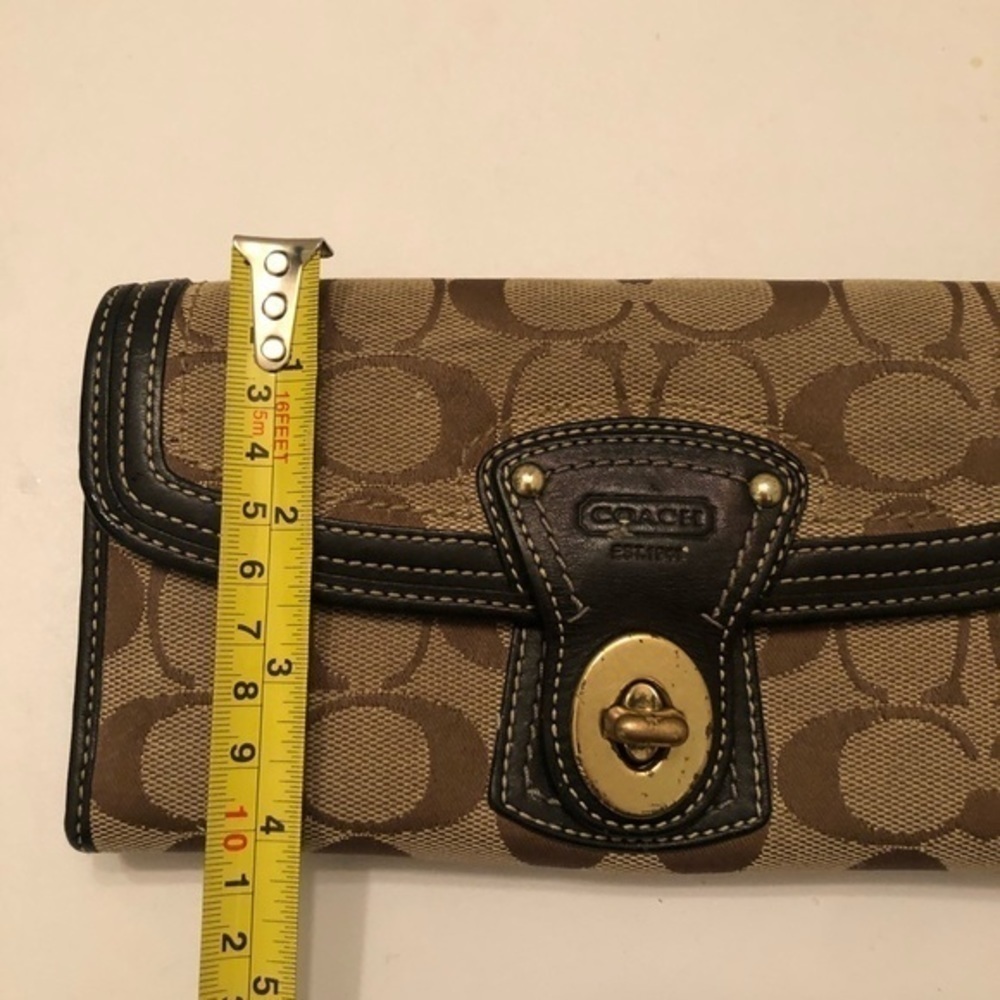 Coach legacy 65th anniversary brown sig leather checkbook wallet turnlock - Picture 8 of 10